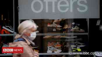 Coronavirus: Robin Swann not convinced over voluntary mask policy