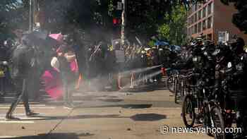 Seattle protest: Police and anti-racism demonstrators clash at march