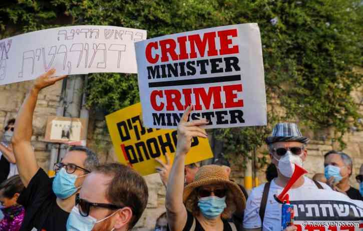 Thousands demand Netanyahu resign over virus handling