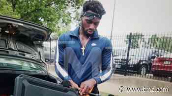Osundairo Bros Pick Up Items from Jussie Smollett Case, Including Gun