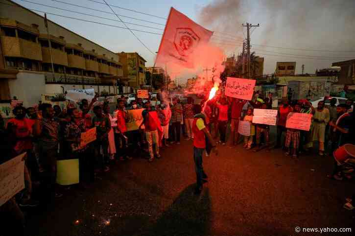 Sudan to deploy troops to Darfur after killings