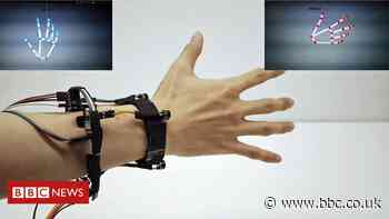 3D hand tracking wristband and other technology news