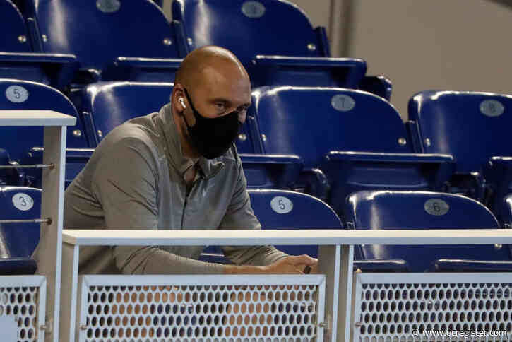 As Marlins deal with coronavirus outbreak, MLB proceeds with caution