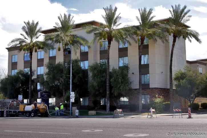 US won’t expel migrant children detained in Texas hotel