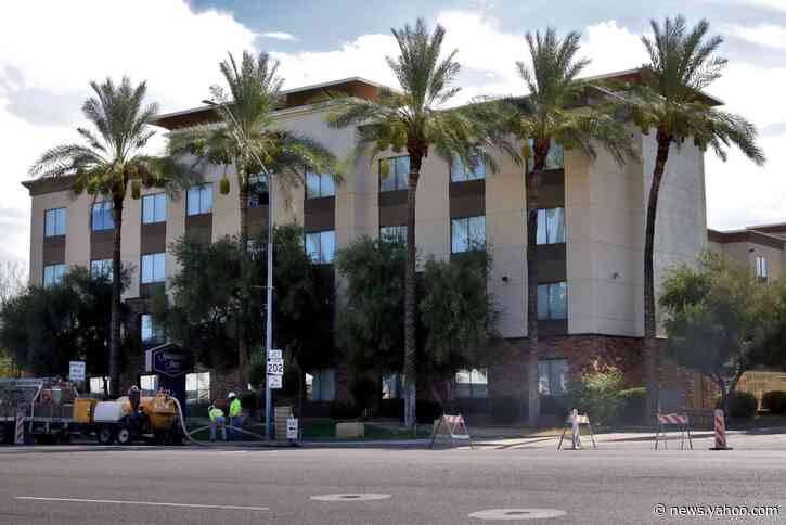 US won’t expel migrant children detained in Texas hotel