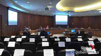 Lethbridge city council votes unanimously to mandate face coverings on transit and at city facilities
