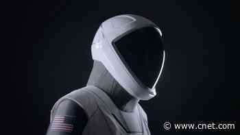 SpaceX explains the sleek, sci-fi Crew Dragon spacesuits worn by astronauts     - CNET