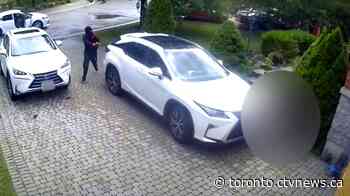 Video shows daylight shooting on driveway of Pickering, Ont. home
