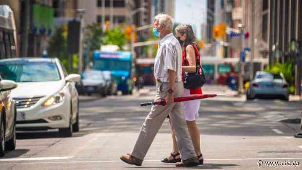 COVID-19 claims 1st victim in Ottawa in a month - CBC.ca
