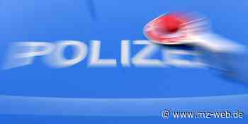 Messer und Drogen gefunden: Polizei kontrolliert Radfahrer in Zeitz - Mitteldeutsche Zeitung