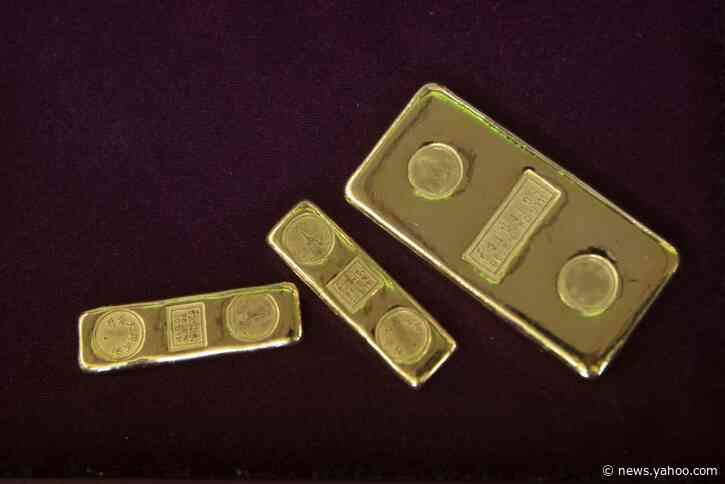 Gold's luster grows as investors hedge in uncertain times