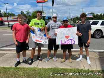 Lending a hand to Ladets - Smithvillereview