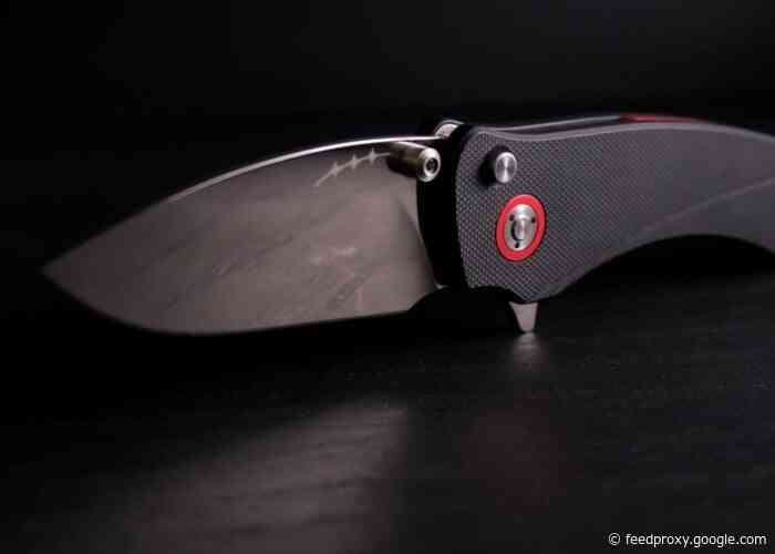 Solaris pocket knife by Orion Knives