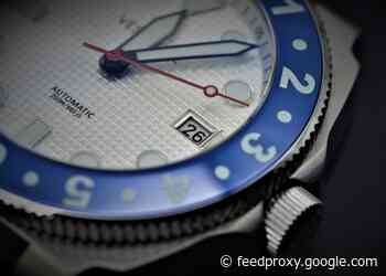 VESUVIATE Doppio 200m automatic divers watch