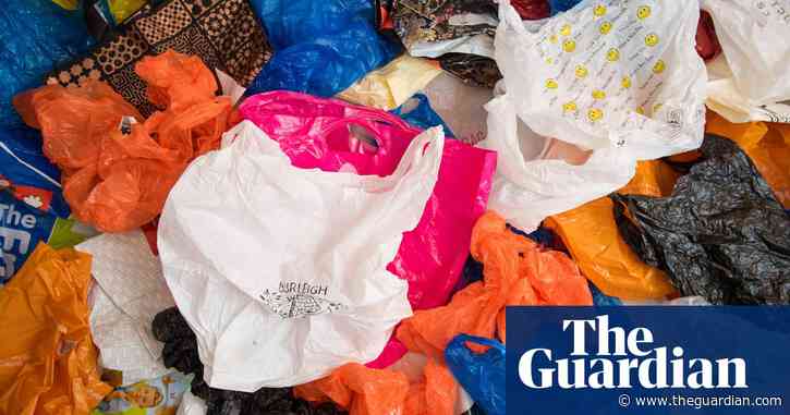 Use of plastic bags in England drops by 59% in a year