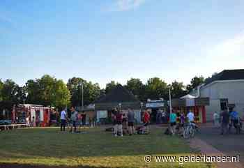Sporthal in Doetinchem ontruimd door brandlucht