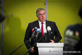 Burgemeesters willen invloed achter de voordeur: ‘Bij drukke feestjes zijn we machteloos’