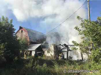 Firefighters escape roof collapse in barn fire on Fallowfield Road - Ottawa Citizen