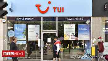 Holiday firm Tui to shut 166 High Street shops