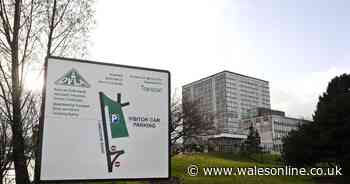 Four hundred new jobs are being created at the DVLA in Swansea