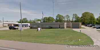 Colt .45-packing Texas lawyer accused of smuggling meth into county jail
