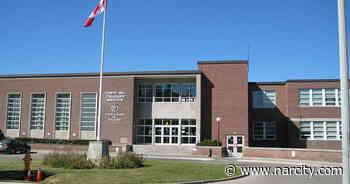 Toronto High School Students Will Go To Class Part-Time In Groups Of 15 - Narcity Canada