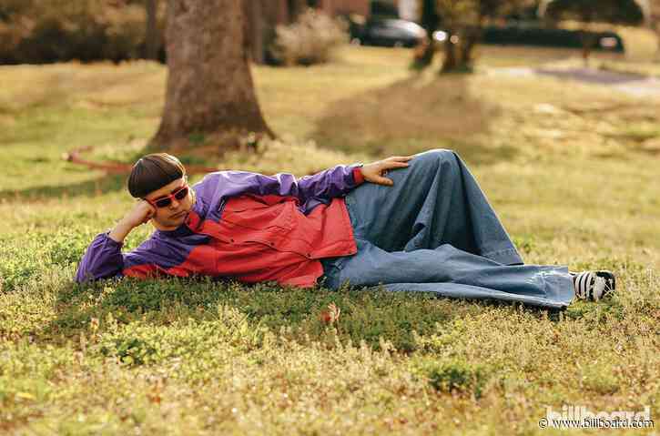 Oliver Tree’s ‘Ugly Is Beautiful’ Debuts at No. 1 on Top Rock Albums & Alternative Albums Charts