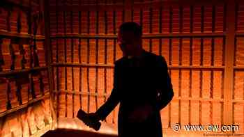 In der Krise kaufen die Deutschen Gold - DW (Deutsch)