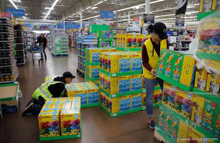 Wages, benefits grow at slowest pace in 3 years