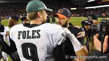 Bears QB battle: Nick Foles feels 'right at home' in offense, Mitch Trubisky 'trying to prove everybody wrong'