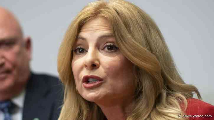 Ex-Weinstein Attorney Lisa Bloom Loses Money Grab in Autistic Kid’s Settlement