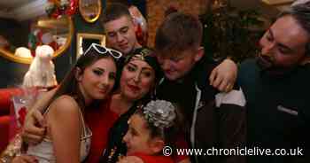 Mum battling terminal cancer moved to tears as pal organises Christmas in July