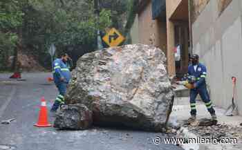 Cae enorme roca en la colonia Villa Montaña en San Pedro - Milenio.com