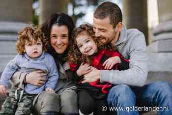 Auteur Deniz Kuypers beleeft coronacrisis in de VS: ‘Het beloofde land is ongenadig’