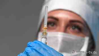 Impfstoffzulassung im August?: Russland will ab Oktober impfen