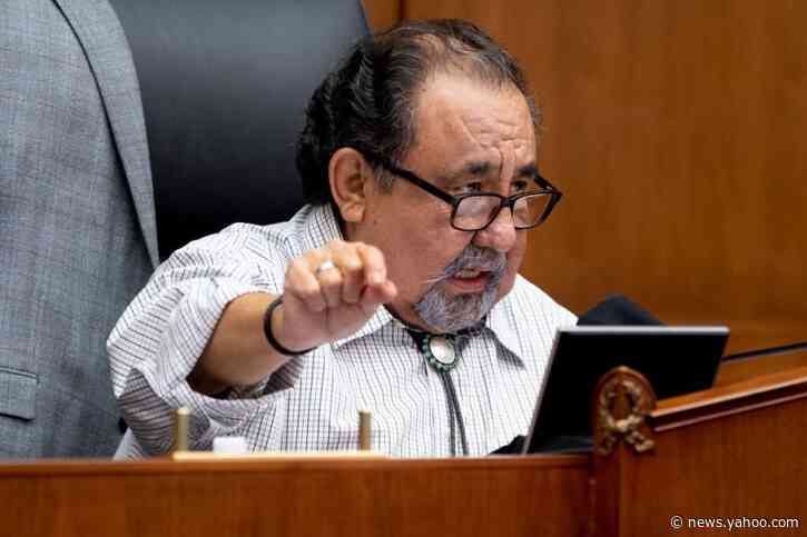 Democratic congressman calls out maskless GOP colleagues after positive coronavirus test