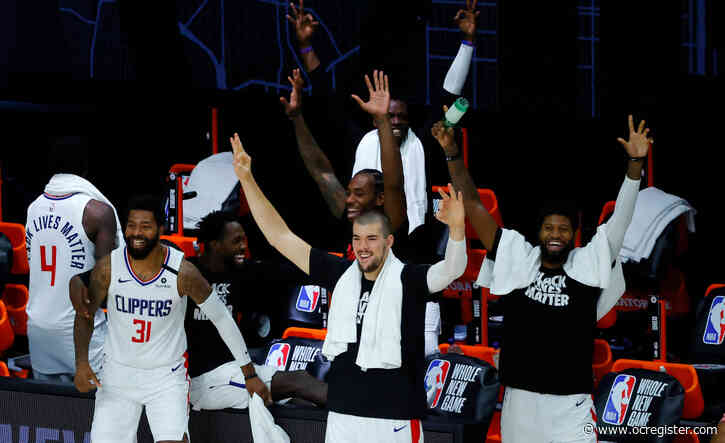Clippers sink franchise-record 25 3-pointers to rout Pelicans