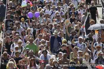 Anti-lockdown demonstrators proclaim Freedom Day in Germany - St Helens Star