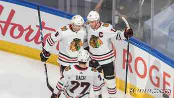 Dominik Kubalik nets 5 points as Chicago stuns Oilers 6-4 in NHL qualifier opener