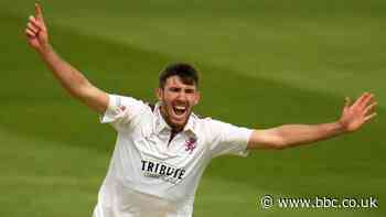 Somerset v Glamorgan: Craig Overton's five-wicket haul blows Glamorgan away