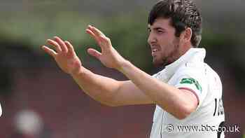 Jamie Overton: Surrey sign Somerset seamer on three-year deal