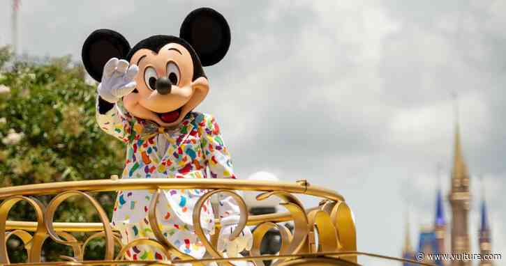 Wait, So, Why Did People In Rhode Island Get Checks Signed By Mickey Mouse? - Vulture
