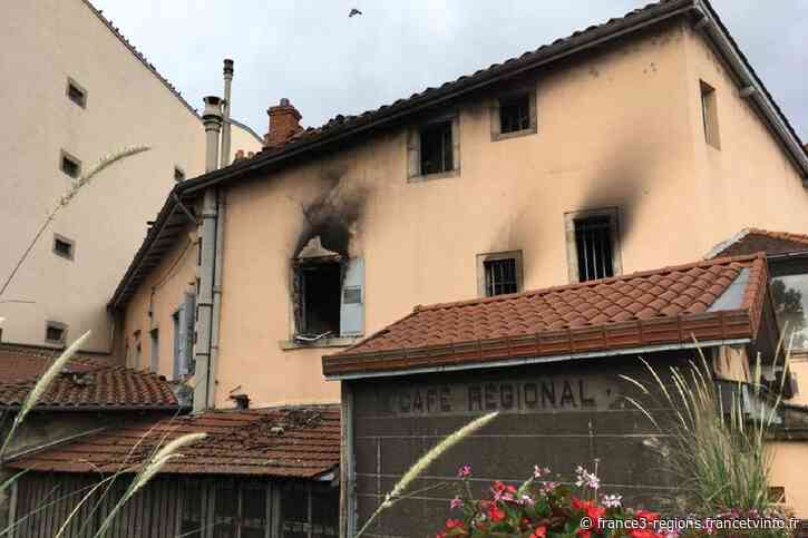 Le Puy-en-Velay : 4 personnes hospitalisées après un feu dans un hôtel - France 3 Régions
