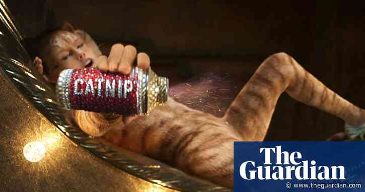 Andrew Lloyd Webber calls Cats film 'ridiculous'