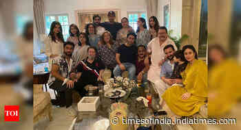 Bebo share a PIC from Kapoor's special lunch