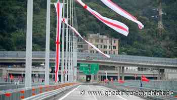 Neue Brücke nach Katastrophe in Genua eingeweiht: Symbol für Italiens Wiedergeburt