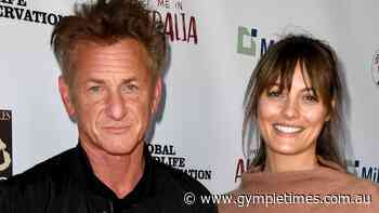 Sean Penn weds Aussie girlfriend, 28 - Gympie Times