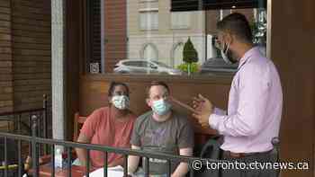 Contact tracing information at Ontario bars, restaurants raises privacy concerns
