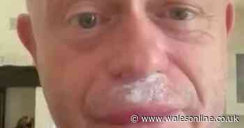 Ross Kemp in hospital after being attacked by wasps