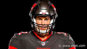 Best of Monday at NFL training camps: Bucs' Tom Brady tuns 43, Steelers' Big Ben throws